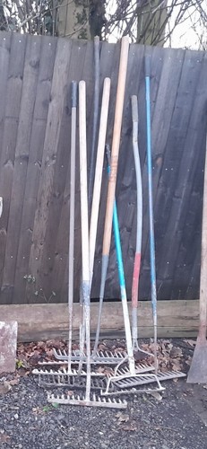 Landscaping tarmacing rakes - rakes, x