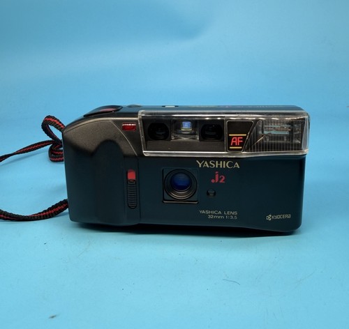 Yashica 35mm point - 35mm,