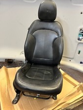 HYUNDAI IX35 2014 LEATHER HEATED FRONT SEAT RIGHT DRIVERS SIDE HEADREST /2009-15