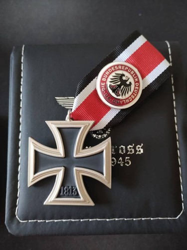 Ww2 german iron cross medal - german,