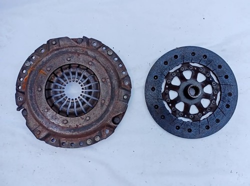 Clutch disc clutch pressure