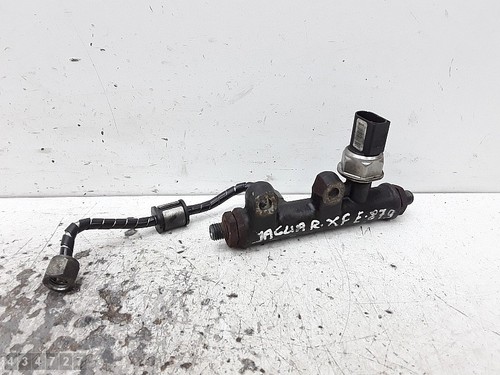 2008 jaguar fuel rail - 2008,