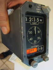 ELECTRONIC AIRCRAFT CLOCK
