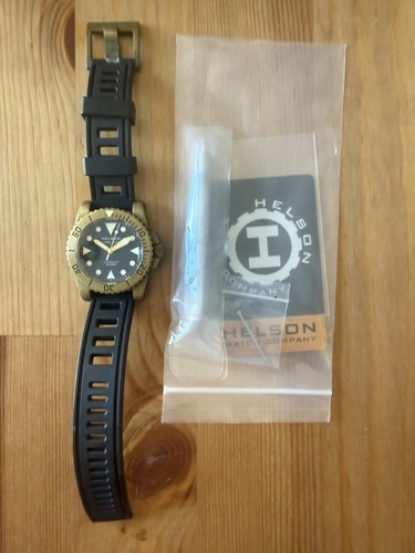 Helson shark diver brass - shark,