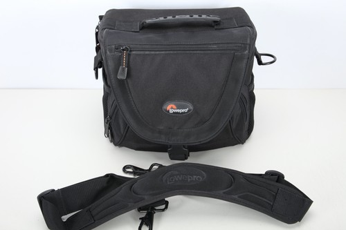 Lowepro nova camera - 3,