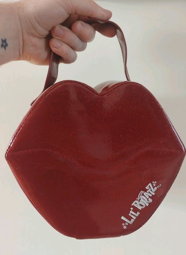 Lil bratz carry case with - case,