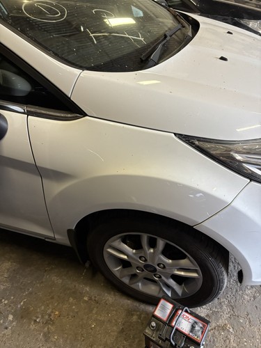 Ford fiesta mk7 2009 - ford,