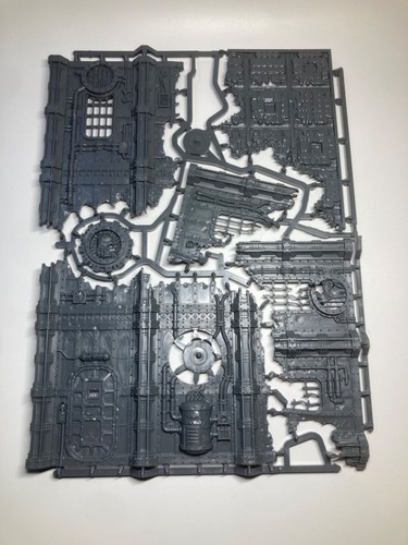 War hammer 40k - storage, fane