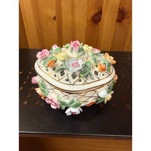 Vintage chinese porcelain - chinese,