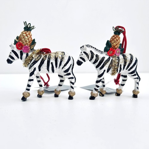 Zebra fantasia resin - &,