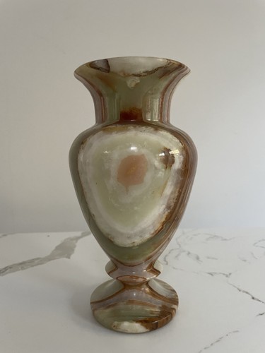 Large vintage onyx vase - large,