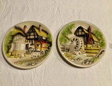 Pair Of Vintage Chalkware Wall