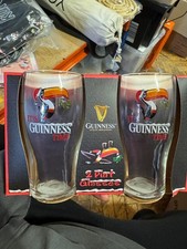 Guinness Christmas Toucan Pint