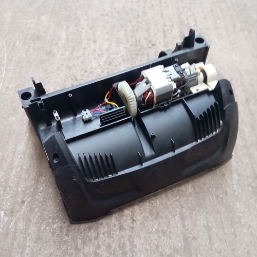 Qualcast electric lawn rake - electric,