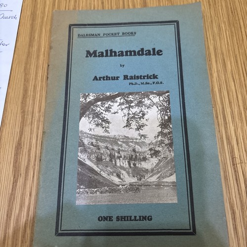 Malhamdale dalesman pocket - dalesman,