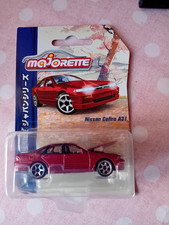 Majorette Nissan cefiro a31
