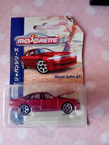 Majorette nissan cefiro a31 - cefiro,