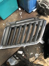 Mitsubishi l200 b40 grill - mitsubishi,
