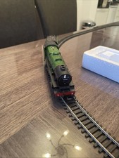 Mainline OO Gauge 4-6-0 Rebuilt Patriot Class BR Sir Robert Turnbull Apple Green