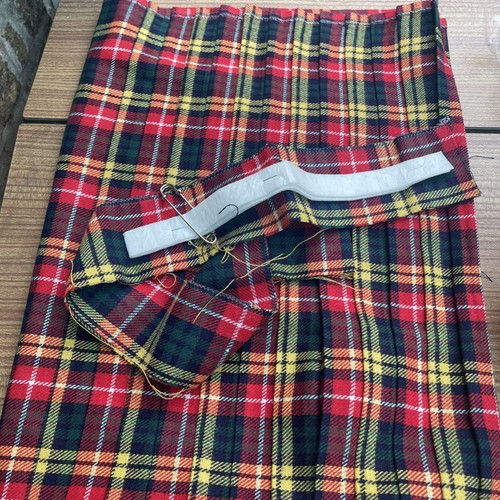 Vintage scottish kilt - vintage?,