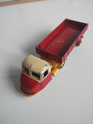 Scammell scarab budgie - budgie, toys