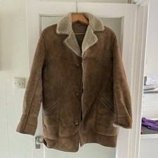 VINTAGE MENS OAKLEAF SHEEPSKIN