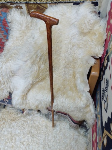 Handcrafted apple wood - apple,