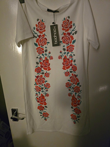 Boohoo white rose floral - boohoo,