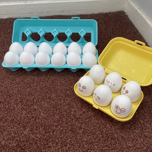 Tomy hide and squeak eggs - hide,
