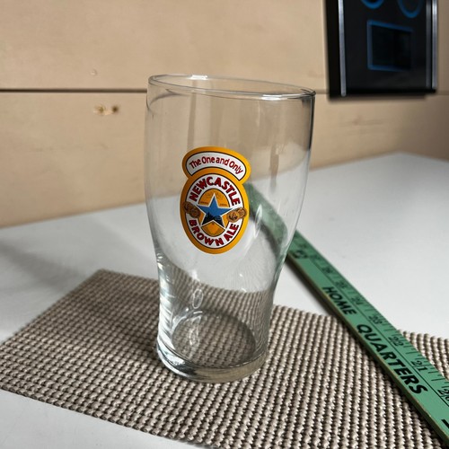 Newcastle brown ale - newcastle, pint