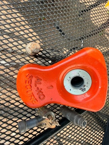 Caravan wheel lock with - lock,