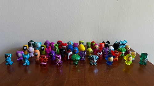 Gogos crazy bones piece - gogos,