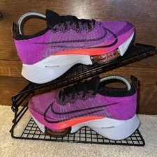 NIKE AIR ZOOM TEMPO NEXT%