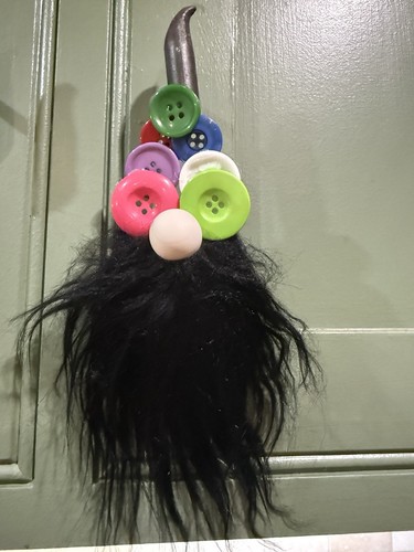 Button black beard gonk - button,