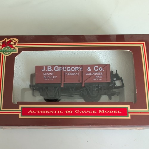 Dapol gregory co wagon - j, b