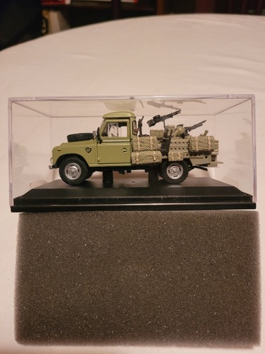 Army model lander - army,