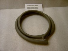 LAMBRETTA GREY TOOL BOX RUBBER FITS LI/SX/TV