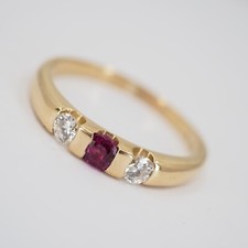 EXCLUSIVE BRILLIANT RING IN