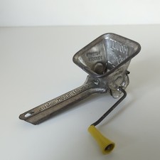 Vintage ANTIQUE MOULI PARSMINT