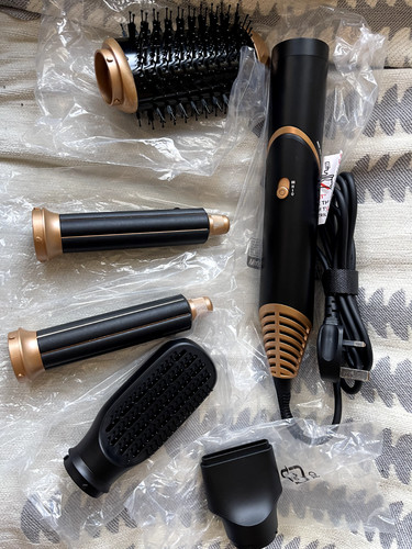 Ukliss hair dryer - 5, brush