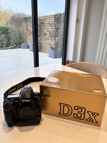 Nikon d3x full frame digital - full,