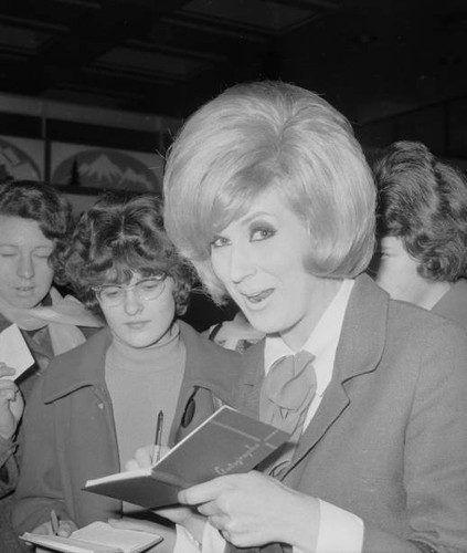 Singer dusty springfield - dusty,