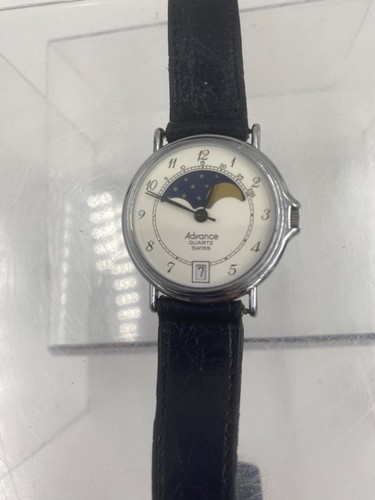 Y2k vntg advance quartz - y2k,