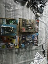 Kiss figures