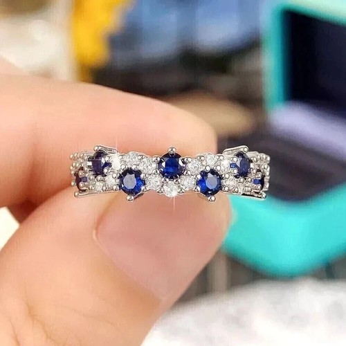 Round blue sapphire - ct,