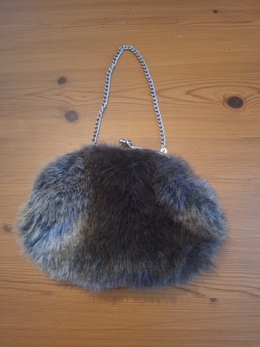 Faux fur fluffy - faux,