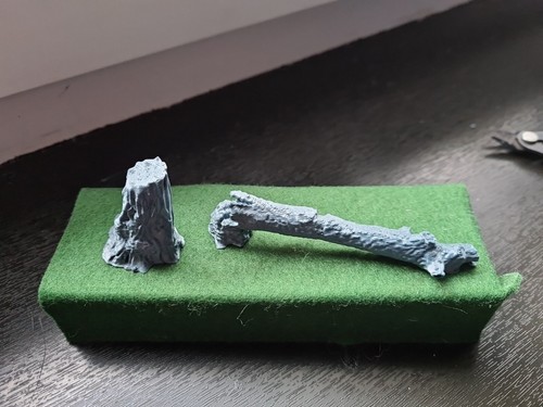 Warhammer fallen tree and - tree,