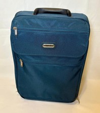 Carlton Med Suitcase 2 Wheels