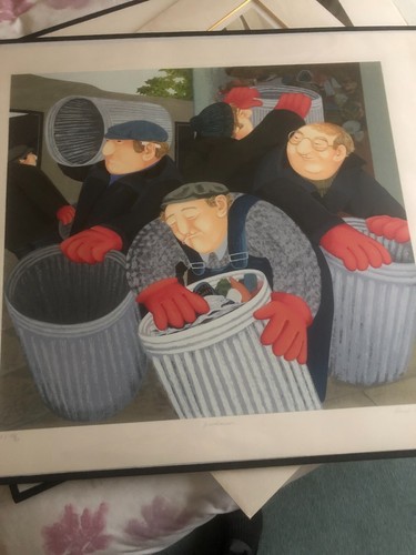 Beryl cooks the dustbin - beryl, men