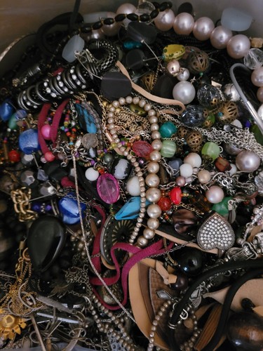 Randomjoblot 50x costume - randomjoblot,